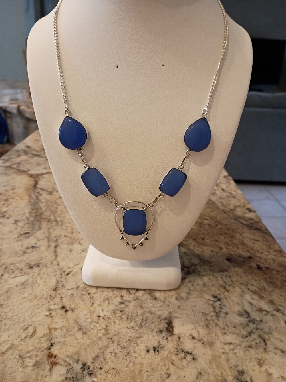 Periwinkle Blue  Calcedony Statement Pendant Necklace Beautiful Color! - Picture 2 of 6